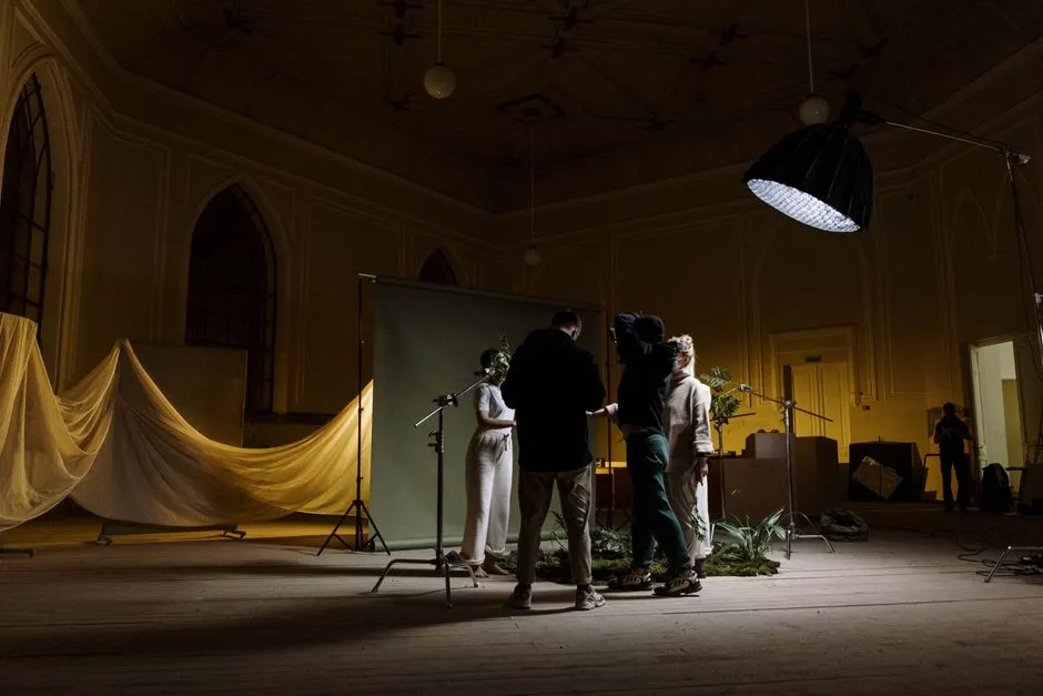 How to Analyse Multimedia Indigenous Performance